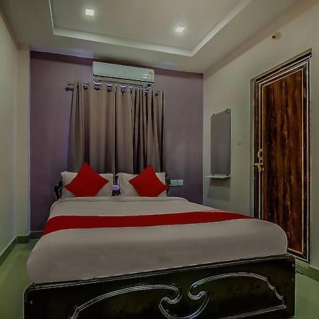 Oyo 8929 Stay Siddhartha Residency Jalaripeta Exterior photo