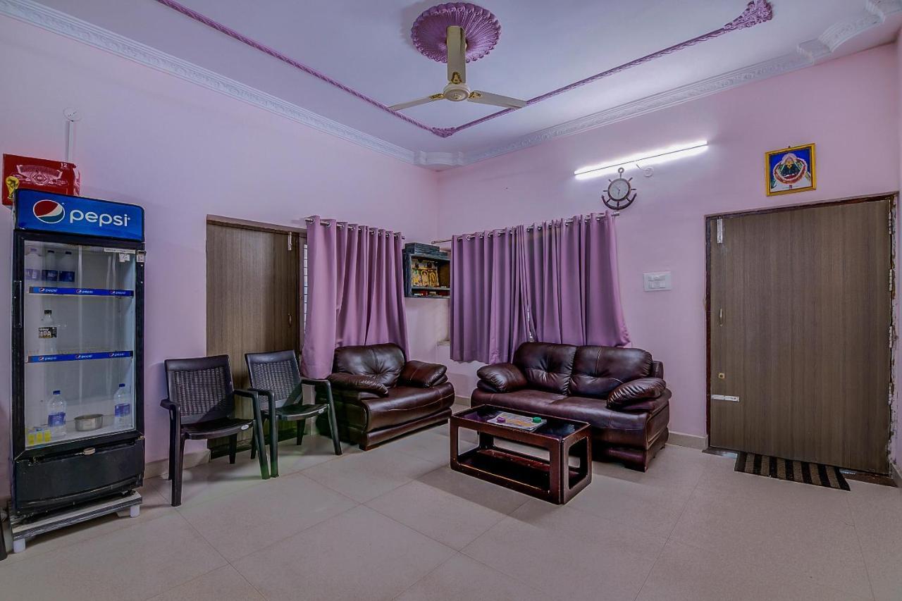 Oyo 8929 Stay Siddhartha Residency Jalaripeta Exterior photo